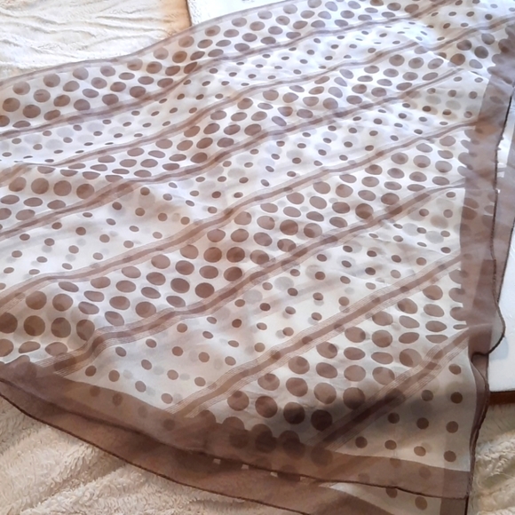 Square large vintage scarf tan/ white - Picture 3 of 4